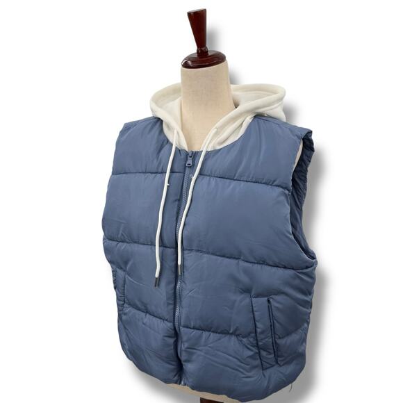 NEW Madden Girl Blue Puffer Vest Size XL Hoodie Zip Up Toggle Cinch Overshirt - Picture 2 of 10